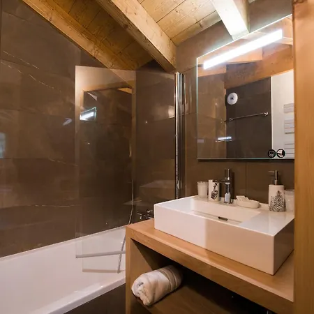 Chalet Nice Chalet With Fireplace In Megeve